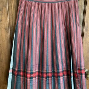 Reversible woolen skirt red / grey